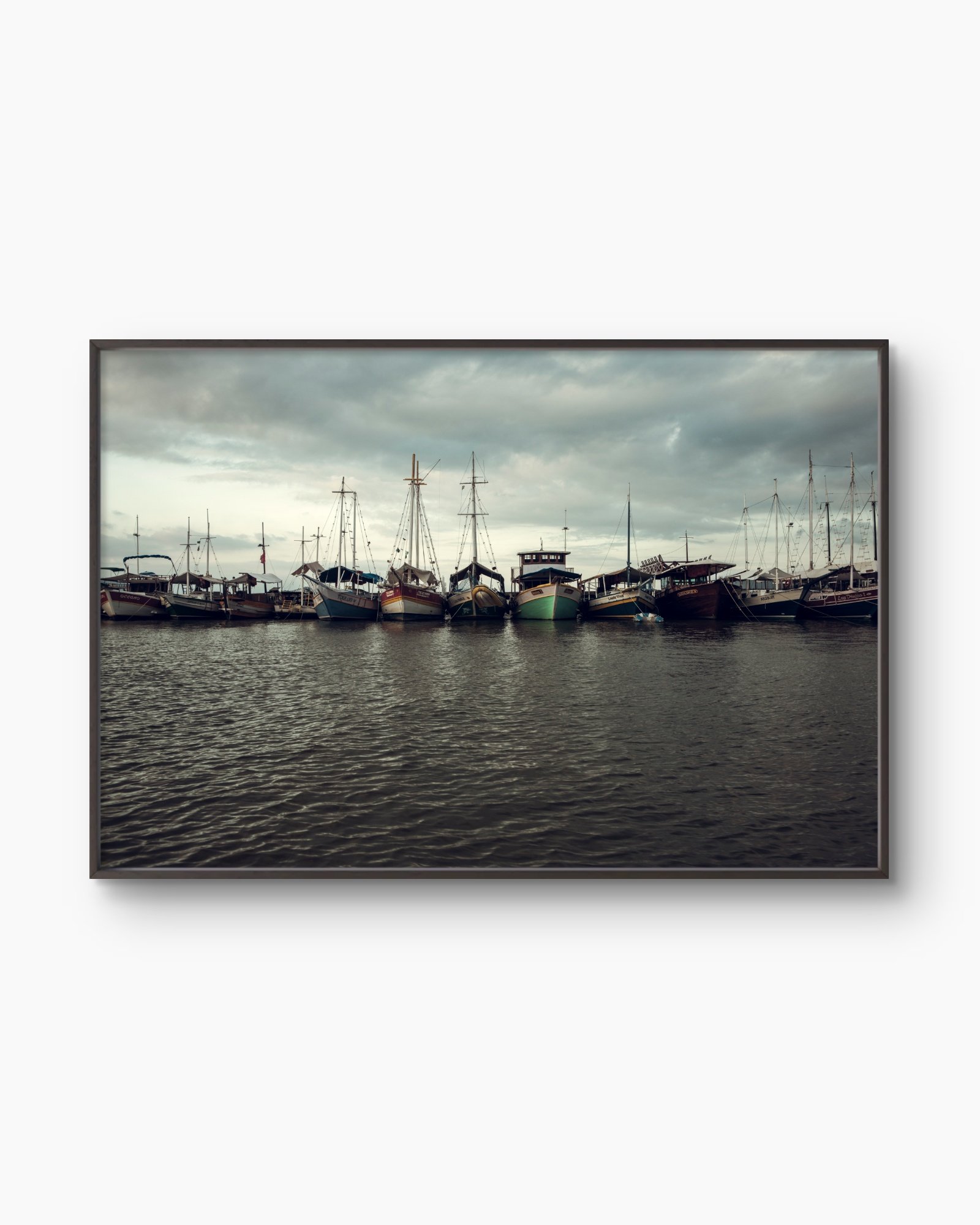 Obra Barcos, Paraty emoldurada – fotografia fine art de André Nunez
